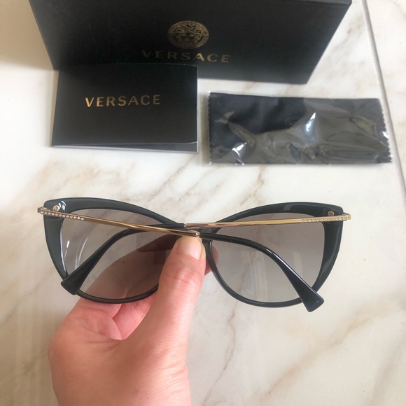 ?NEW VERSACE CRYSTAL SUNGLASSES ? main image 4